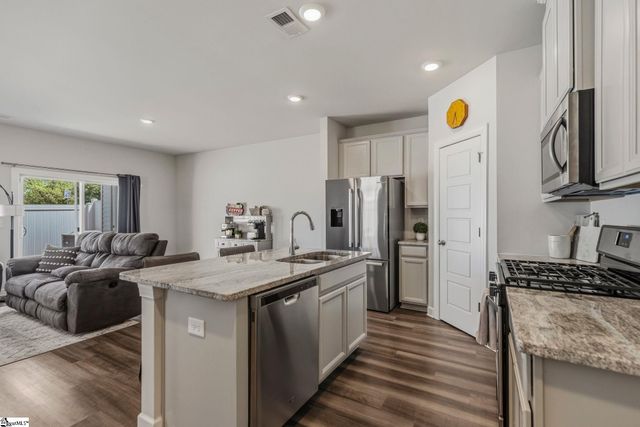 130 Telford Drive, Greenville, SC 29617