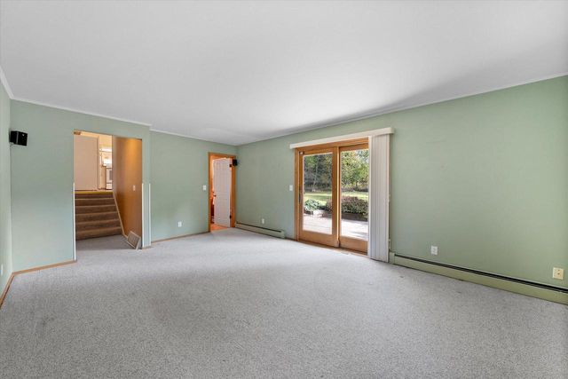 11884 N Oriole LANE, Mequon, WI 53092