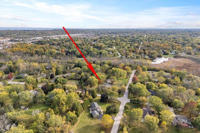 11884 N Oriole LANE, Mequon, WI 53092