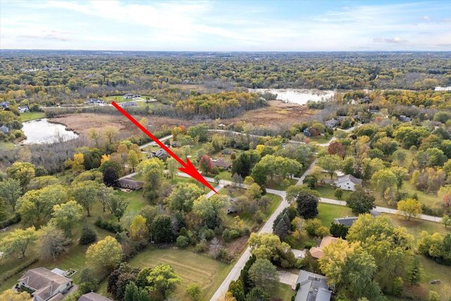 11884 N Oriole LANE, Mequon, WI 53092