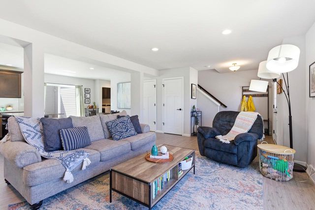 712 Sugar Maple Lane, Verona, WI 53593