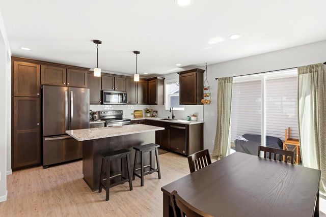 712 Sugar Maple Lane, Verona, WI 53593