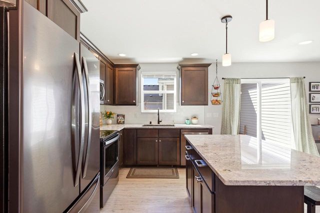 712 Sugar Maple Lane, Verona, WI 53593