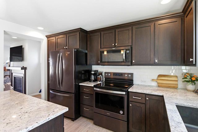 712 Sugar Maple Lane, Verona, WI 53593