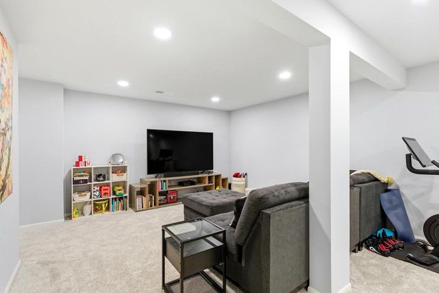 712 Sugar Maple Lane, Verona, WI 53593