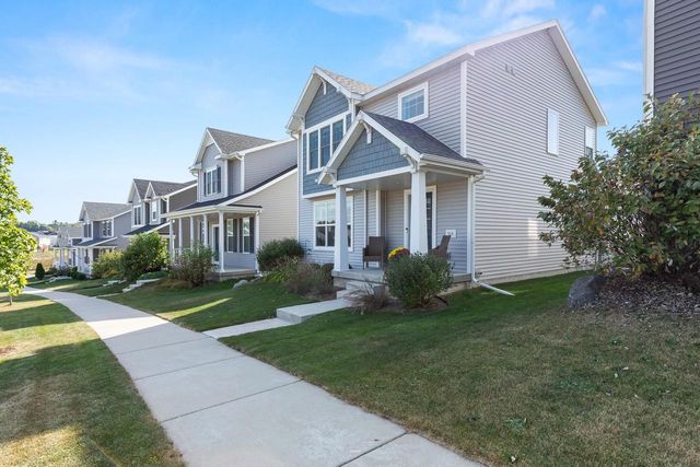 712 Sugar Maple Lane, Verona, WI 53593