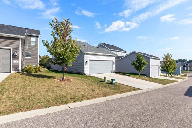 712 Sugar Maple Lane, Verona, WI 53593