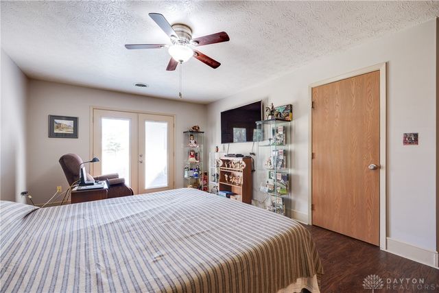 60 E Ellis Drive, Waynesville, OH 45068