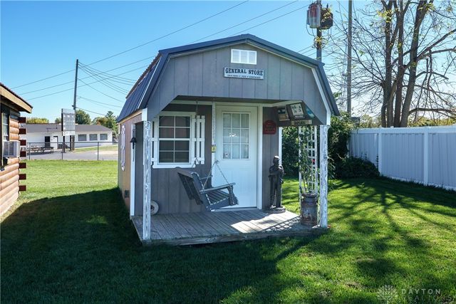 60 E Ellis Drive, Waynesville, OH 45068