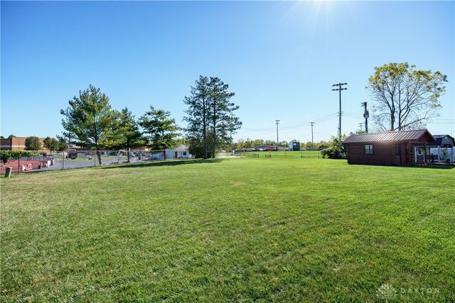 60 E Ellis Drive, Waynesville, OH 45068