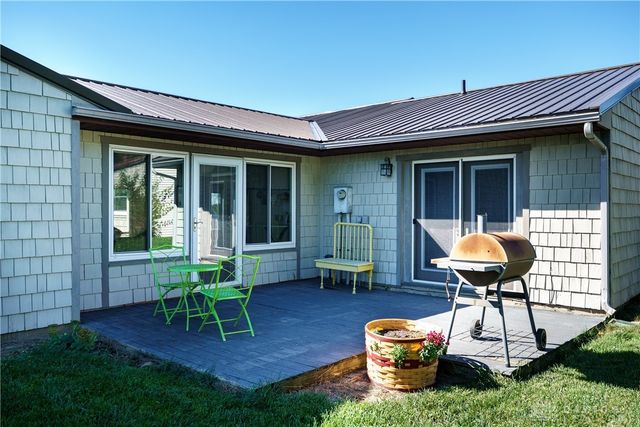 60 E Ellis Drive, Waynesville, OH 45068