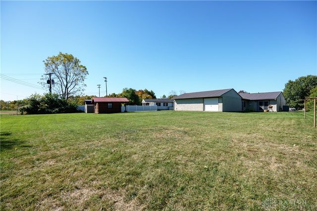 60 E Ellis Drive, Waynesville, OH 45068