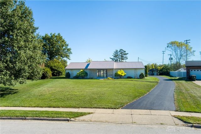 60 E Ellis Drive, Waynesville, OH 45068