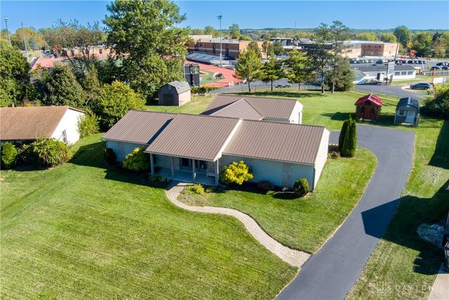 60 E Ellis Drive, Waynesville, OH 45068