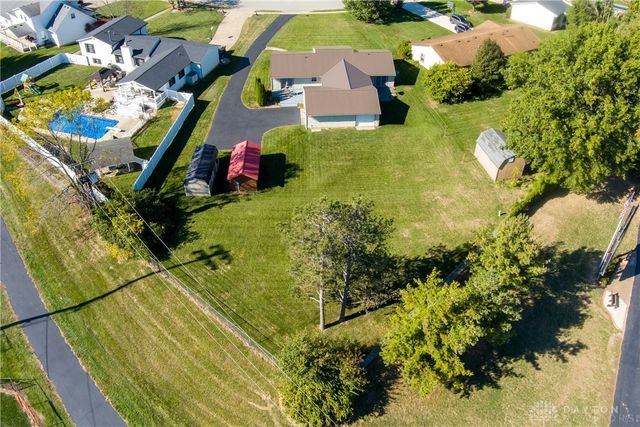 60 E Ellis Drive, Waynesville, OH 45068