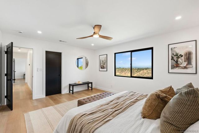 5777 Desert View, San Diego, CA 92037