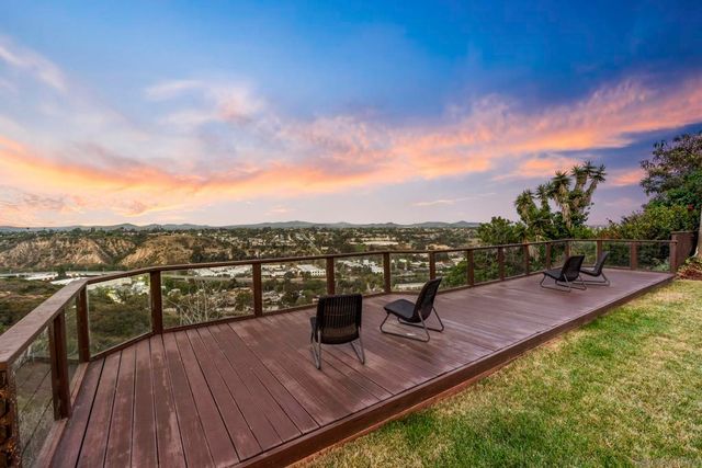 5777 Desert View, San Diego, CA 92037