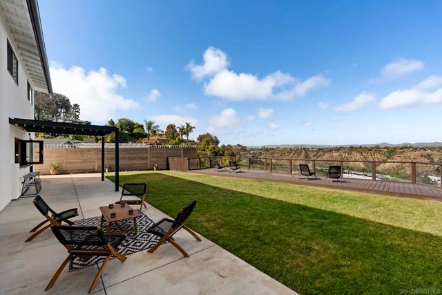 5777 Desert View, San Diego, CA 92037