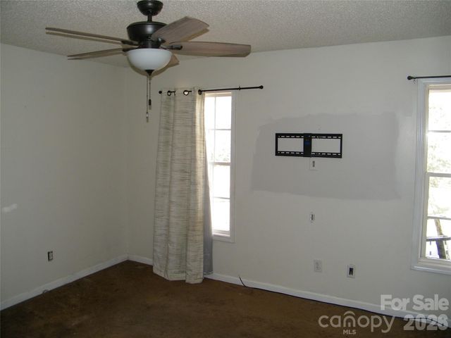 115 East Avenue, Salisbury, NC 28146