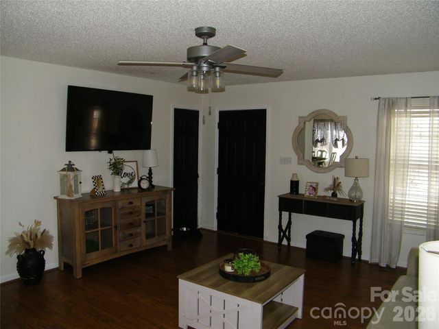 115 East Avenue, Salisbury, NC 28146