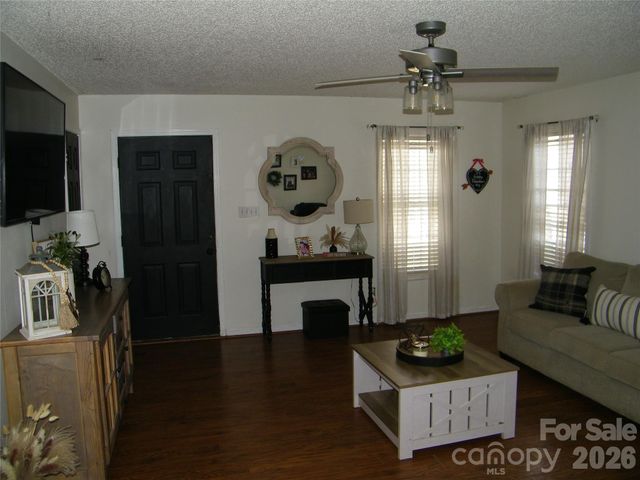 115 East Avenue, Salisbury, NC 28146