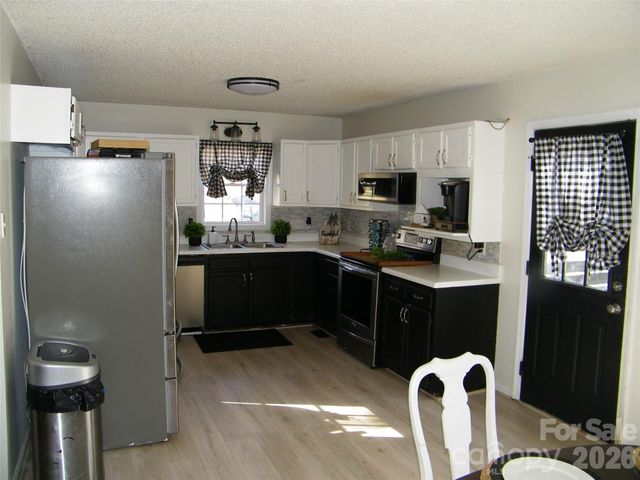 115 East Avenue, Salisbury, NC 28146