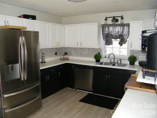 115 East Avenue, Salisbury, NC 28146