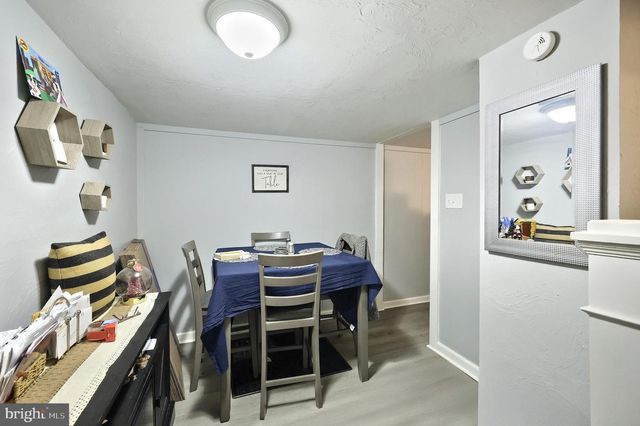 18 BECK MILL RD, Hanover, PA 17331