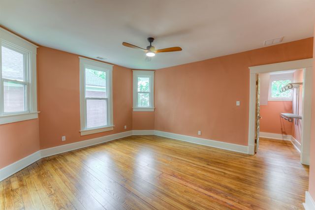 2165 MONROE AVE, Memphis, TN 38104