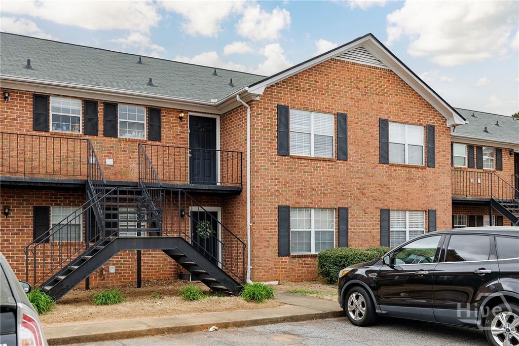 2165 S Milledge Avenue A8, Athens, GA 30605