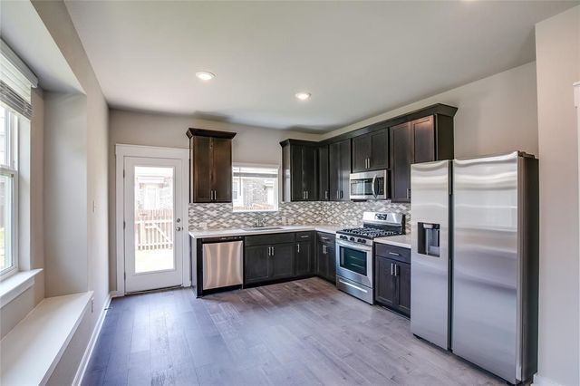 601 Dusky Sap LN D, Pflugerville, TX 78660