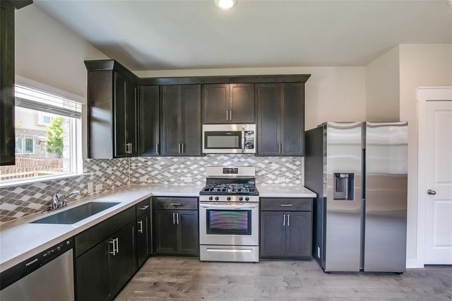 601 Dusky Sap LN D, Pflugerville, TX 78660