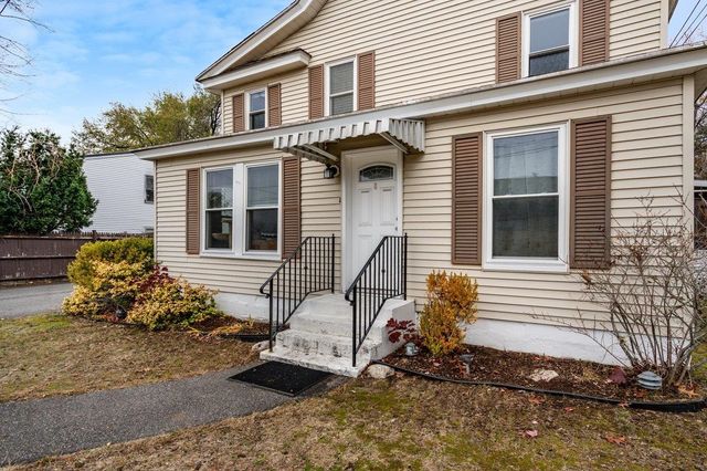 16 Larch Street, Goffstown, NH 03102