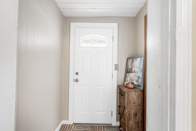 16 Larch Street, Goffstown, NH 03102