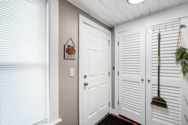 16 Larch Street, Goffstown, NH 03102