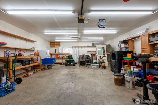 776 Winlock-Vader Road, Winlock, WA 98596