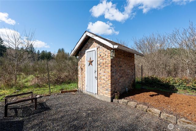 776 Winlock-Vader Road, Winlock, WA 98596