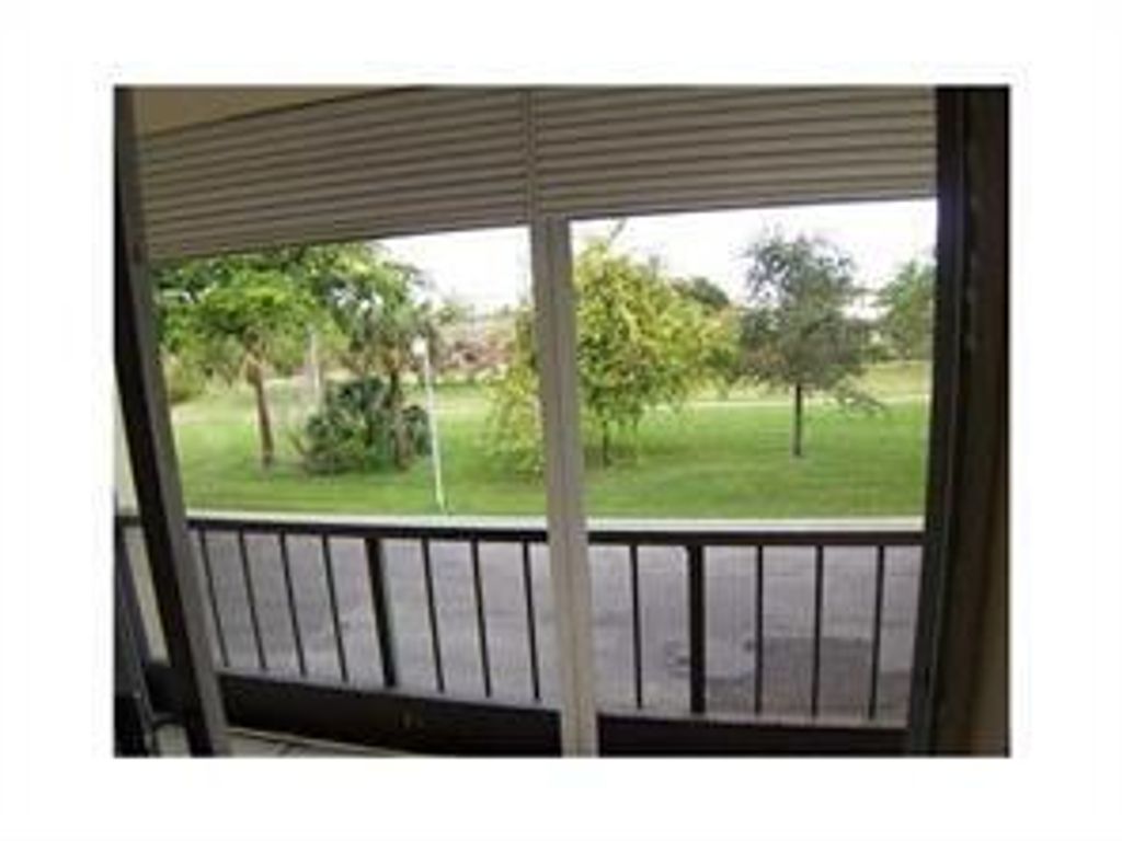 4116 NW 88TH Avenue 201, Coral Springs, FL 33065