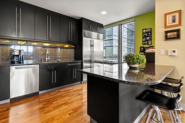 500 Atlantic Avenue 19N, Boston, MA 02210