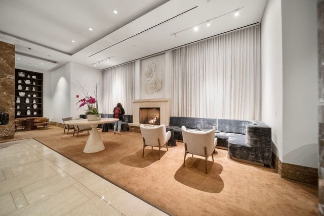 500 Atlantic Avenue 19N, Boston, MA 02210