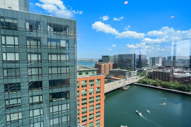 500 Atlantic Avenue 19N, Boston, MA 02210