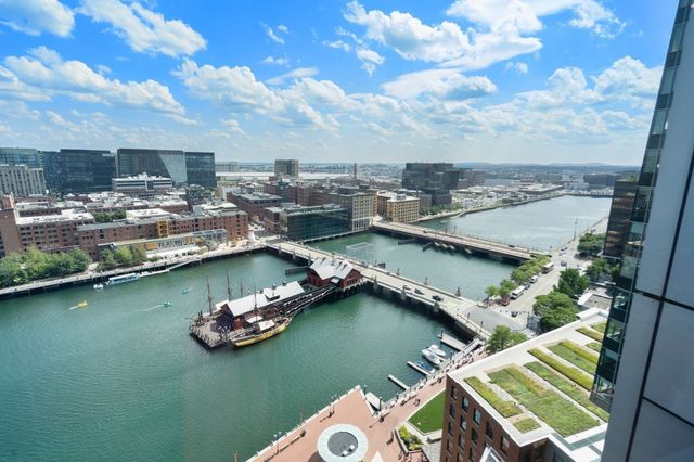 500 Atlantic Avenue 19N, Boston, MA 02210