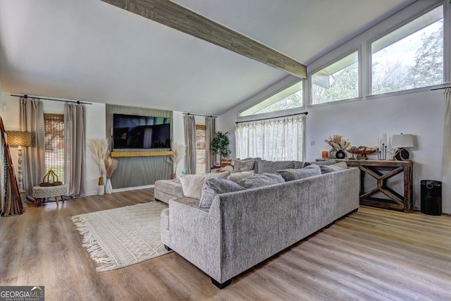 124 Laurel Drive, Barnesville, GA 30204