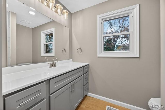 1408 Fischer Lane, St Charles, MO 63303