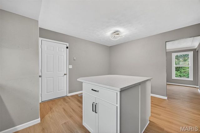 1408 Fischer Lane, St Charles, MO 63303