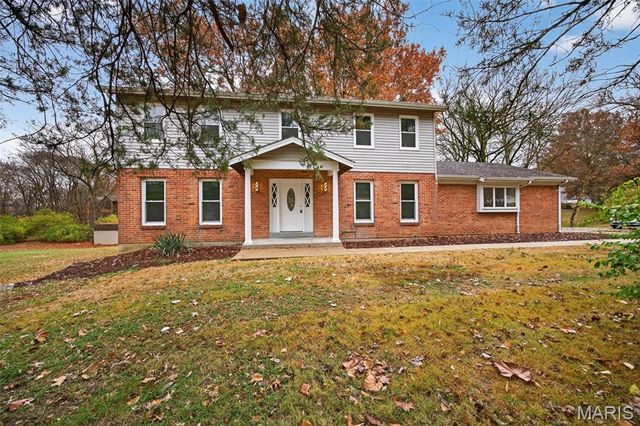 1408 Fischer Lane, St Charles, MO 63303