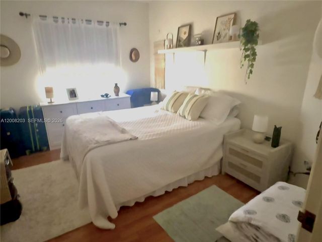 3500 Coral Way 1011, Miami, FL 33145