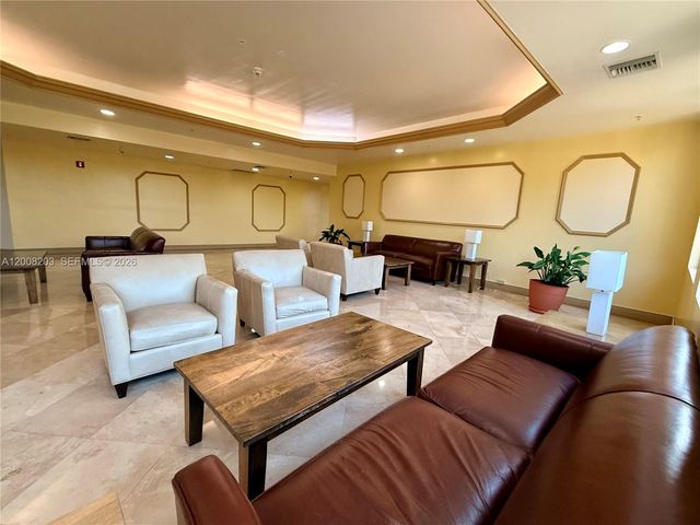 3500 Coral Way 1011, Miami, FL 33145