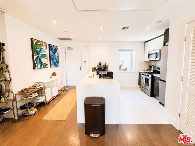 7857 W Manchester Avenue PH6, Playa Del Rey, CA 90293