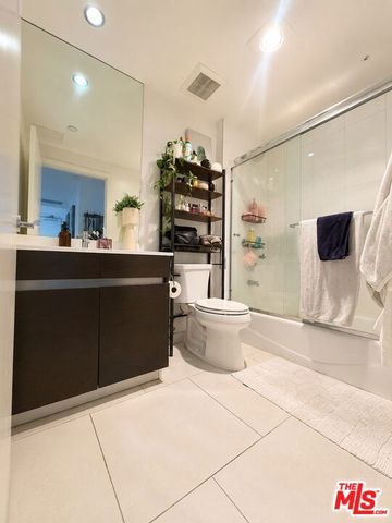 7857 W Manchester Avenue PH6, Playa Del Rey, CA 90293